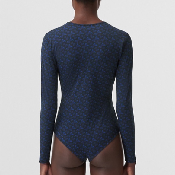 Seen Naomi Campbell- Authentic BURBERRY  TB Monogram Print Long-Sleeve Bodysuit - Picture 3 of 9